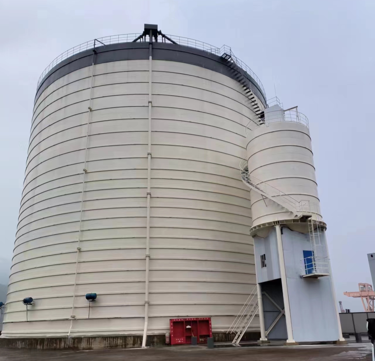 潜山10万吨水泥钢板库